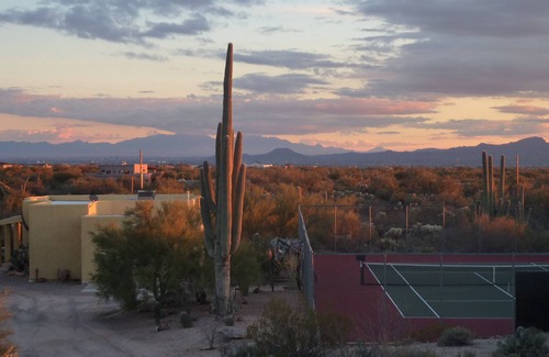 Marana House | Privately gated Home/5 Acres, Private Tennis Court, Great Mtn. Views, Nature!
