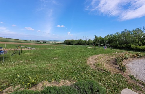 Walbersdorf Apartment | Privates Apartment am Rande zur Rosalia und Neusiedler See