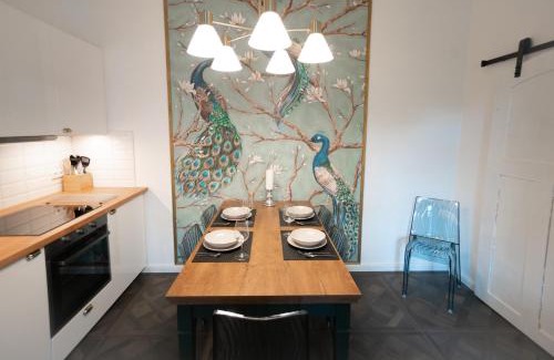 Radeberger Vorstadt Apartment | Privatsphäre im Kutscherhaus der Villa Golding