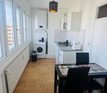 Chalon-sur-Saone Apartment | PROCHE CENTRE, Parking Gratuit