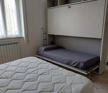 Albissola Marina Apartment | PROFUMO di LIMONE APPARTAMENTO CON GIARDINO