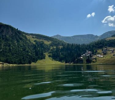 Sumece Apartment | Prokoško jezero Zlatna koliba