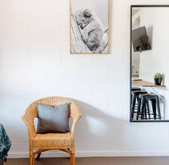 Sandy Point Apartment | Prom Coast Apartments