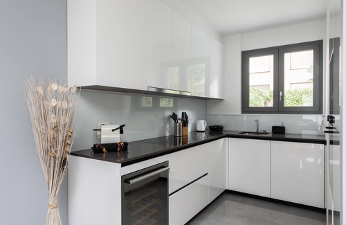 Paradiso Apartment | Promenade Apartments
