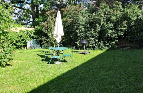 Coligny House | Promenade de Pinal - Coligny