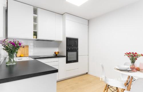 Pradnik Czerwony Apartment | Promienistych 2