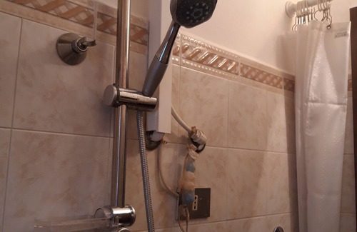 Saracena House | PROMOTION Aunt Lina's holiday home a few steps from the center, 6 beds