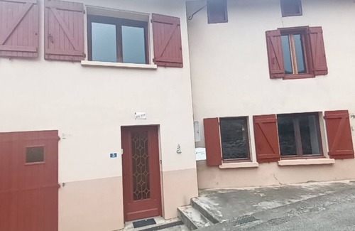 Niaux House | Promotion end of August and September for 2 nights minimum. Quiet, cosy house.