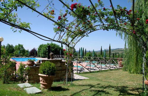 Corciano House | PROMOTION - Straight -Le Gorghe di Valmarino 5km from Perugia Swimming pool and WIFI