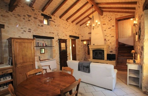 Biron Cottage | Property with 2 houses (10 and 4 people) and 2 heated swimming pools
