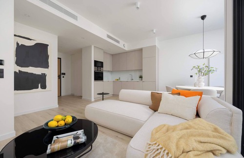 Centrum Apartment | Prosta 69D Warsaw | Prestigious Apartment | Parking | Air conditioning | Desk