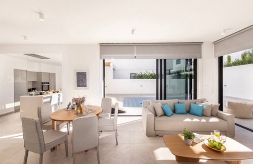 Cape Greko Villa | Protaras Periyiali Seaside Villa 33