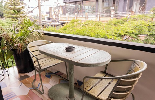 Zona Rosa Apartment | Provenza 2-Bedroom apt. with AC and WiFi half a block from Parque Lleras