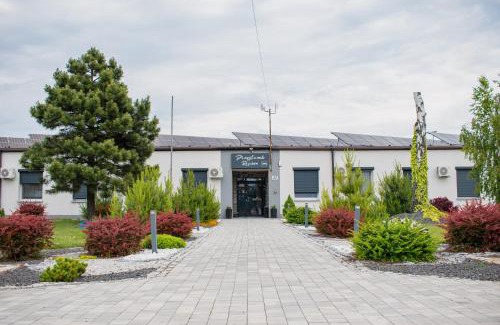 gmina Krzyzanowice Bed & Breakfast | PRZYSTANEK ROSZKÓW -NOCLEGI i RESTAURACJA