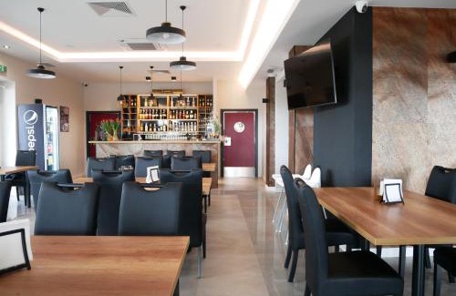 gmina Krzyzanowice Bed & Breakfast | PRZYSTANEK ROSZKÓW -NOCLEGI i RESTAURACJA