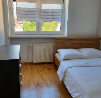 Opole Apartment | Przytulne Mieszkanie Śródmieście - - blisko Dworca PKP, darmowy parking, późne wymeldowanie, balkon