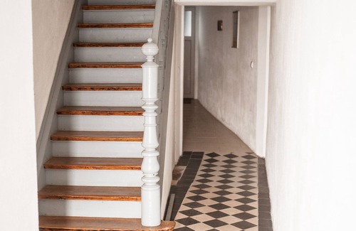 Feyen-Weismark Apartment | PS1: Bright, renovated old apartment in a district in the south of Trier