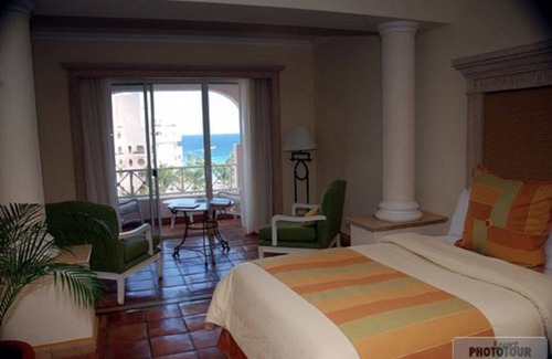 El Medano Ejidal Resort | Pueblo Bonito Rose' Resort and Spa One Bedroom Suite 1 Bath Sleeps 6