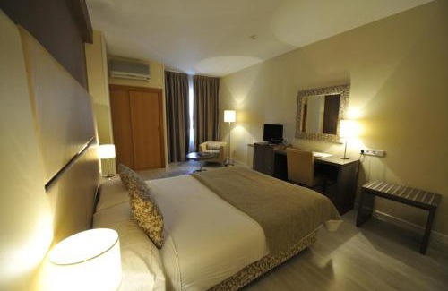 La Lastrilla Hotel | Puerta de Segovia