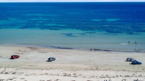 Sellicks Beach House | Puesta de Sol Apartment by Wine Coast Holidays