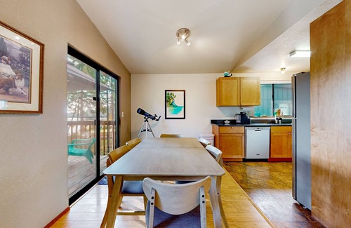 Grapeview House | Puget Sound Waterfront Home-WIFI, Kayaking, Partial A/C