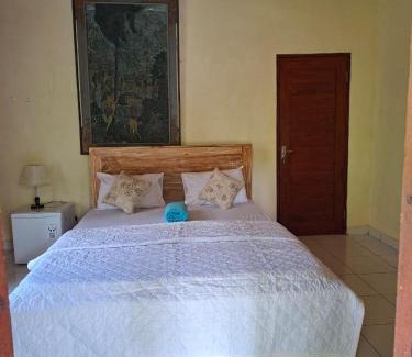 Pengosekan House | Puja Arsri Homestay