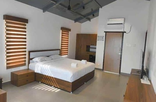 Pudi Resort | Pulicat Lake View Resort