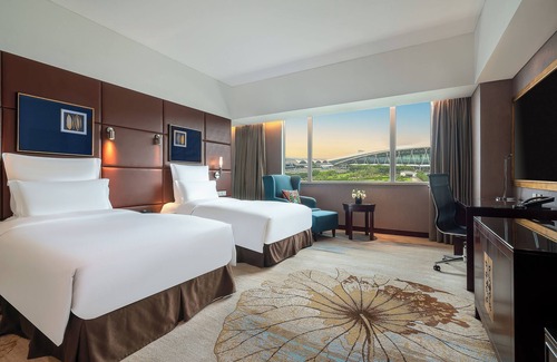 Huadu Hotel | Pullman Guangzhou Baiyun Airport