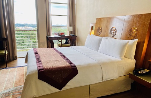 Putrajaya Hotel | PULSE GRANDE Hotel