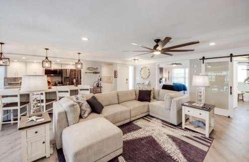 Punta Gorda House | Punta Gorda Getaway with Canal Access and Lanai!