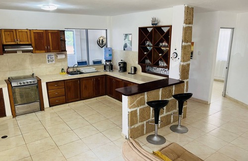 Punta Sal House | PuntaSal, Ocean view, StarLink WiFi, Terrace, Pool