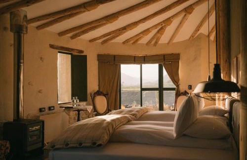 Yanque Cabin | PUQIO by Andean