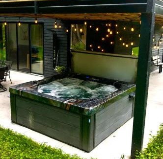 Potton Ski Chalet | Pur Nature et Spa Owl's Head