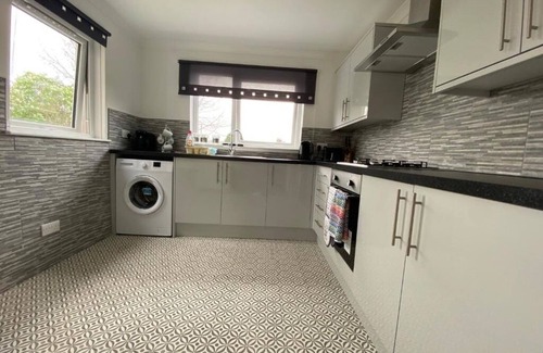 Dunfermline Apartment | Pure Apartments Fife - Dunfermline Westn