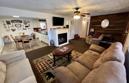 Kenova House | Pure Country Event Farm