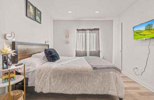 North Philadelphia East Apartment | Pure Relaxation-Luxury/Roof Top*