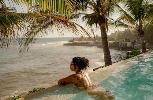 El Zonte Hotel | Puro Surf Hotel & Performance Academy