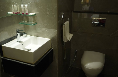 Surat Hotel | Purple Beds by VITS Dwarkesh, Surat