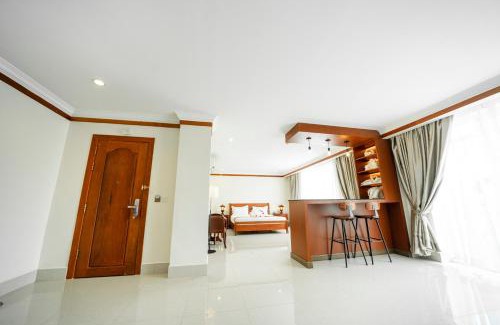 Sampov Meas Hotel | Pursat Riverside Hotel & Spa