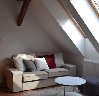 Tata Apartment | Puszedli