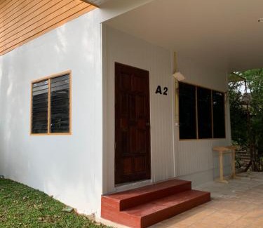 Mittaphap Resort | Putan-namsai Resort