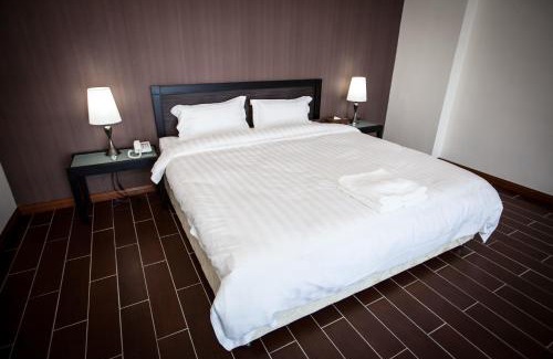 Penampang Hotel | Putatan Platinum Hotel