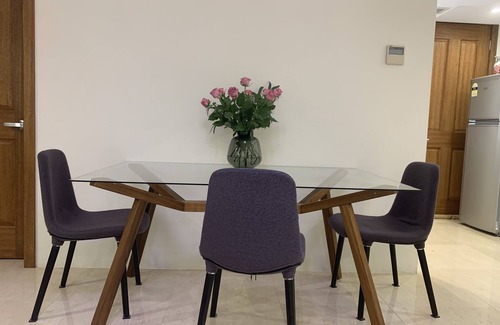 Putney Apartment | Putney Studio, short drive to parkland & Olympic n