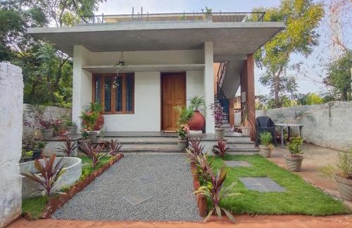 Kuilapalayam Villa | PV Home - Auro Beach