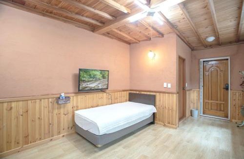 Jinbu House | Pyeongchang Songnim Private Pension