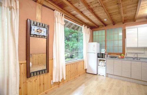 Jinbu House | Pyeongchang Songnim Private Pension