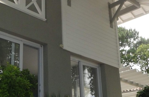 Pyla-sur-Mer House | Pyla: House in residential area near Moulleau