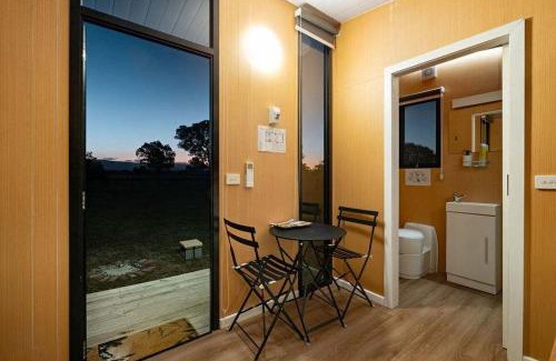 Avoca House | Pyrenees Views by Tiny Away