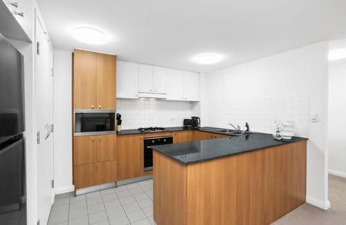 Pyrmont Apartment | Pyrmont - BOW14 - Bowman Street - 2 bedroom in convenient location
