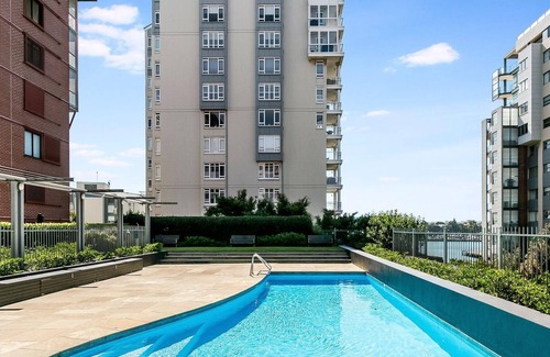 Pyrmont Apartment | Pyrmont - BOW14 - Bowman Street - 2 bedroom in convenient location
